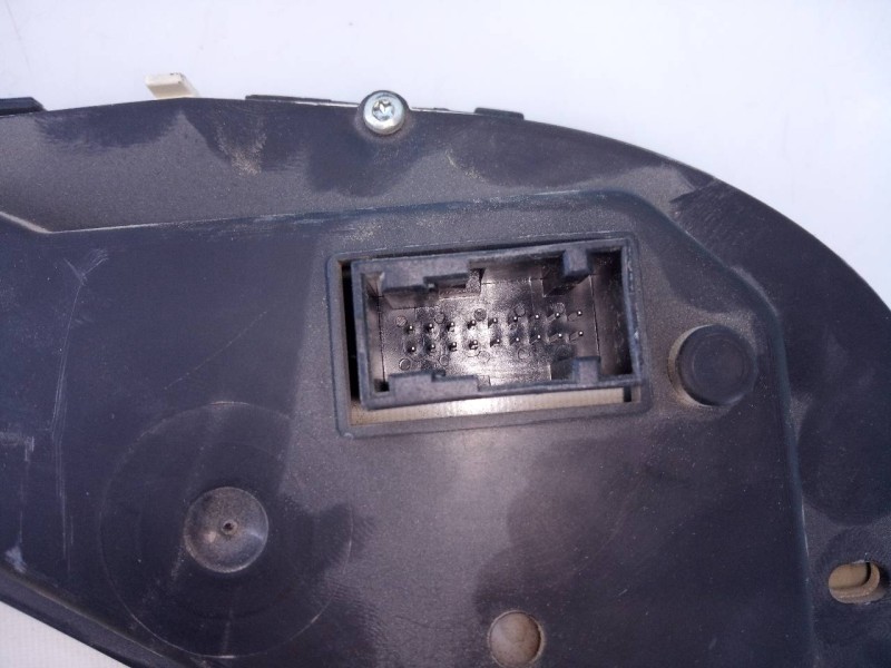 Recambio de cuadro instrumentos para peugeot 307 (s1) xn referencia OEM IAM 96457568480  E3-B2-49-3