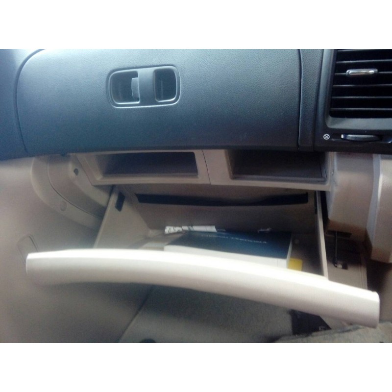 Recambio de guantera para kia carnival 2.9 crdi vgt active referencia OEM IAM   