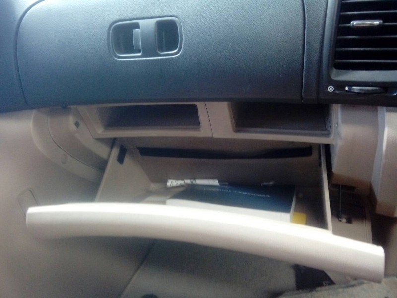 Recambio de guantera para kia carnival 2.9 crdi vgt active referencia OEM IAM   