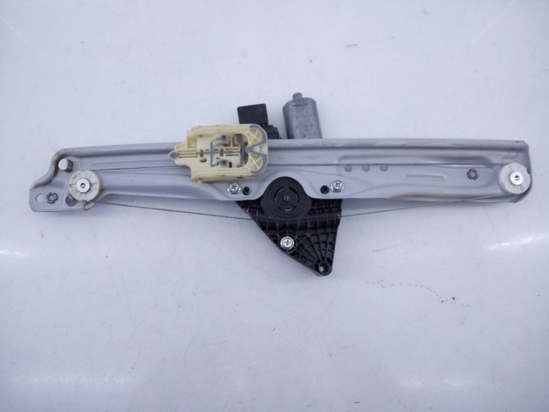 Recambio de elevalunas trasero derecho para opel crossland x excellence referencia OEM IAM 98830P1M20  E2-B6-60-2