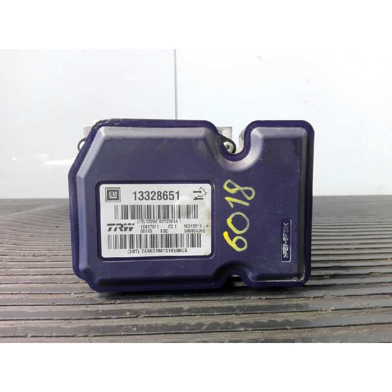 Recambio de abs para opel insignia berlina expression referencia OEM IAM 13328651 69184246 P3-A8-29-3