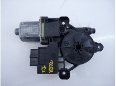 MOTOR ELEVALUNAS TRASERO IZQUIERDO 5Q0959407A 0130822725 E1-B6-52-1