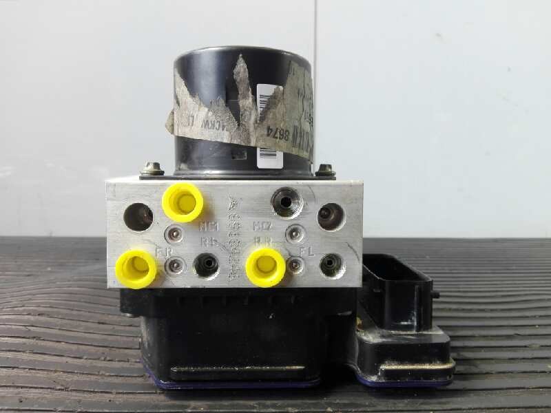 Recambio de abs para opel insignia berlina expression referencia OEM IAM 13328651 69184246 P3-A8-29-3