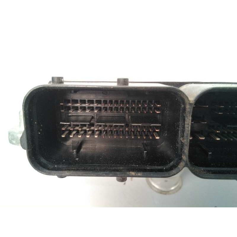 Recambio de centralita motor uce para opel insignia berlina expression referencia OEM IAM 55574903 0281016704 E3-A5-23-3