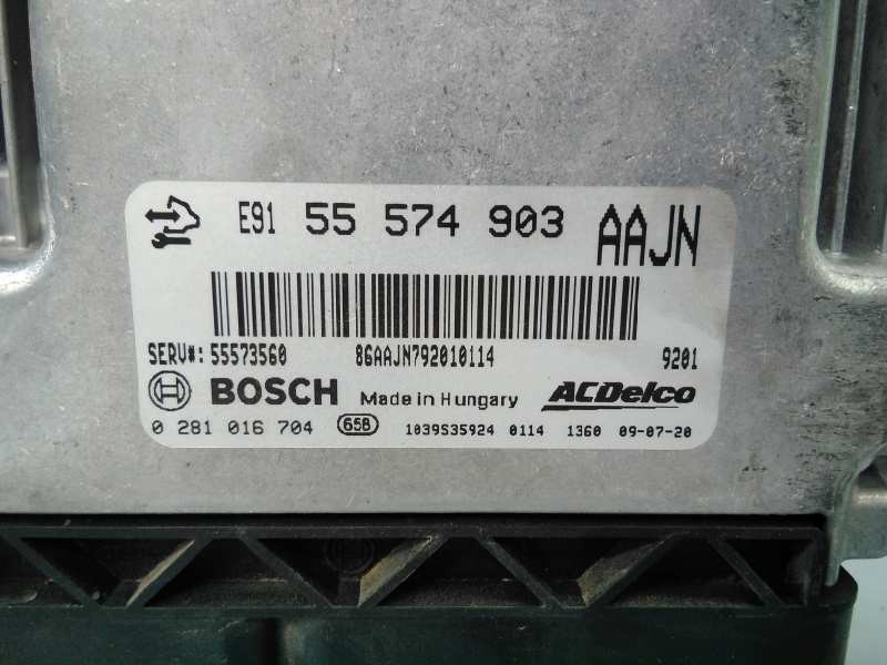 Recambio de centralita motor uce para opel insignia berlina expression referencia OEM IAM 55574903 0281016704 E3-A5-23-3