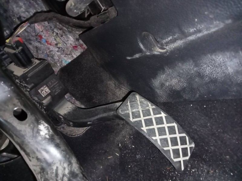 Recambio de pedal acelerador para seat ibiza (kj1) style referencia OEM IAM 2Q1723503  