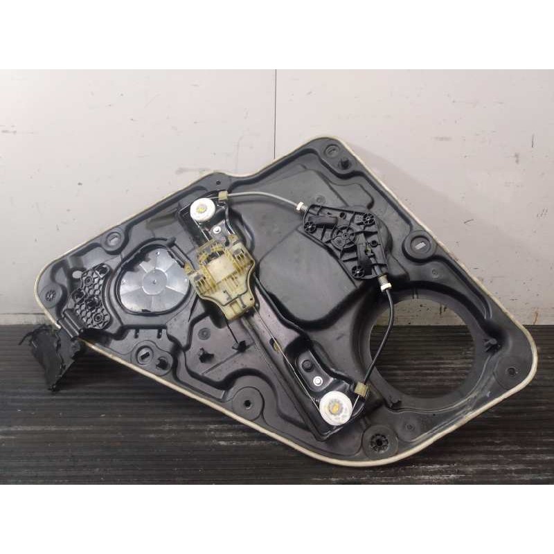 Recambio de elevalunas trasero derecho para jeep gr.cherokee (wk) 3.0 crd summit referencia OEM IAM 68079288AA 160337710853 P2-B