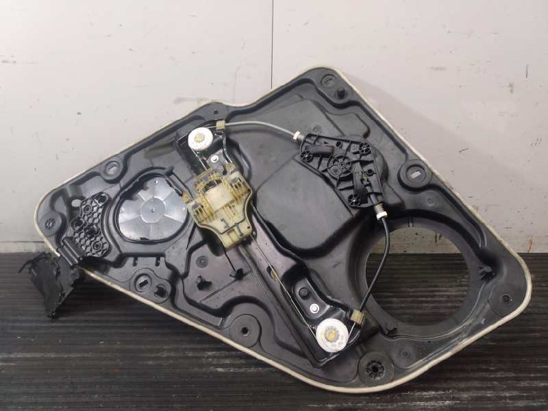 Recambio de elevalunas trasero derecho para jeep gr.cherokee (wk) 3.0 crd summit referencia OEM IAM 68079288AA 160337710853 P2-B