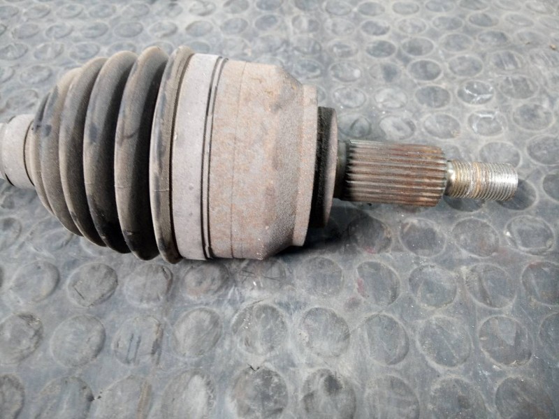 Recambio de transmision delantera izquierda para renault laguna iii dynamique referencia OEM IAM 8200618182  P1-A6-12