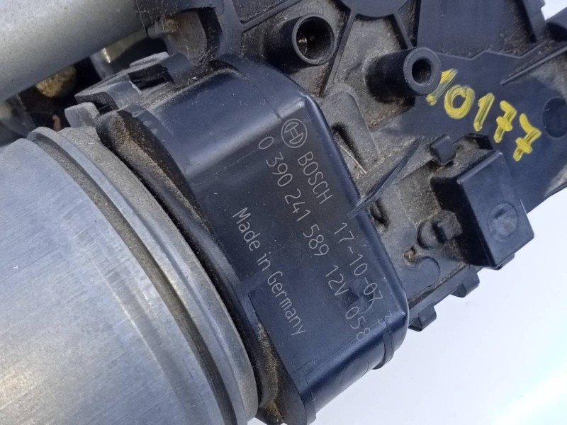 Recambio de motor limpia delantero para peugeot 208 active referencia OEM IAM 0390241589  E1-A4-8-2