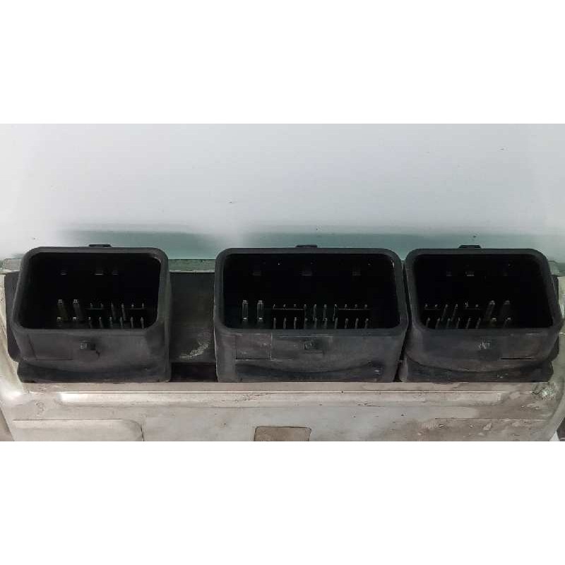 Recambio de centralita motor uce para peugeot expert kombi confort acristaldo (5 asientos) referencia OEM IAM 0281011342 9651175