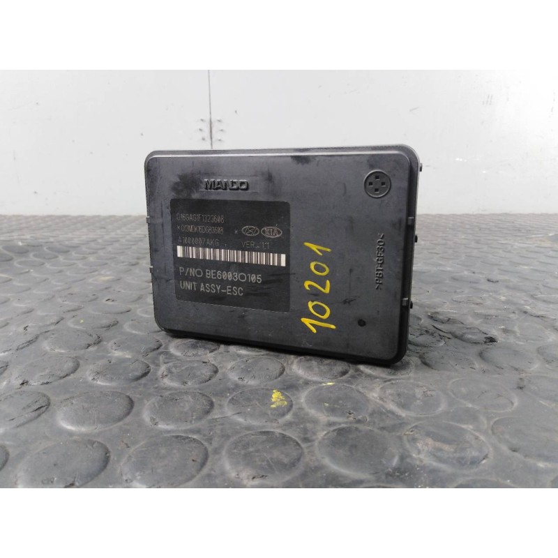 Recambio de abs para hyundai ix35 style 2wd referencia OEM IAM 589202Y620  P3-A8-15-2