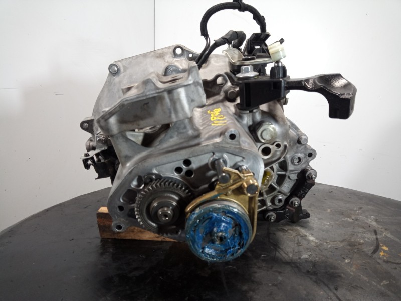 Recambio de caja cambios para citroën c3 live referencia OEM IAM 20A701  M1-B2-31