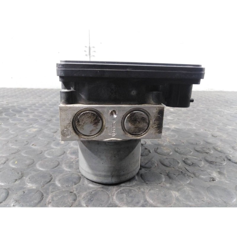 Recambio de abs para hyundai ix35 style 2wd referencia OEM IAM 589202Y620  P3-A8-15-2