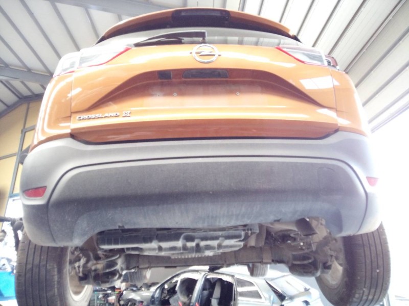 Recambio de paragolpes trasero para opel crossland x excellence referencia OEM IAM   