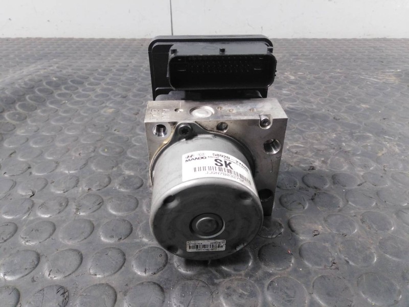 Recambio de abs para hyundai ix35 style 2wd referencia OEM IAM 589202Y620  P3-A8-15-2