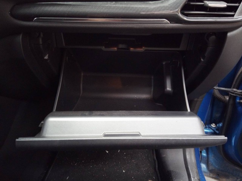 Recambio de guantera para ford puma hybrid titanium referencia OEM IAM   