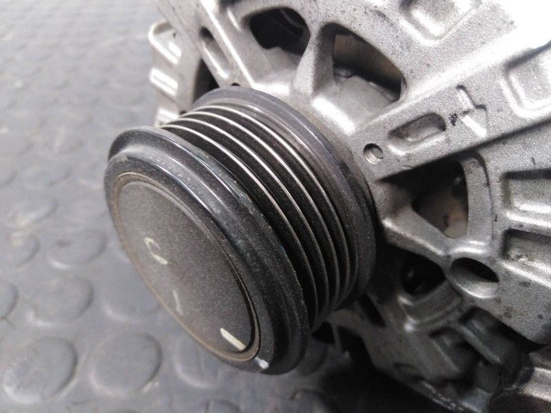 Recambio de alternador para hyundai ix35 style 2wd referencia OEM IAM 373002A850 2611067 P3-A5-5-3