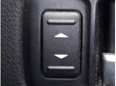 MANDO ELEVALUNAS TRASERO DERECHO 