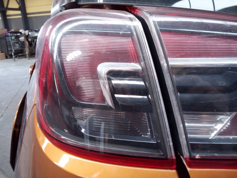 Recambio de piloto trasero izquierdo para opel crossland x excellence referencia OEM IAM   