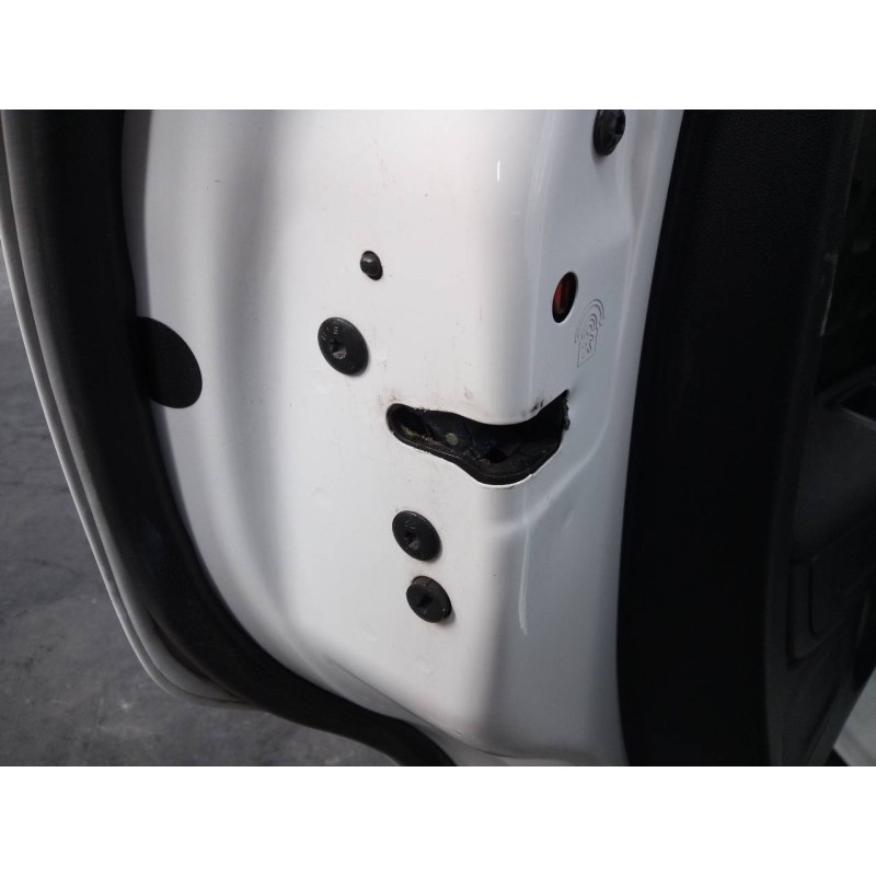 Recambio de cerradura puerta trasera izquierda para citroën c3 live referencia OEM IAM   