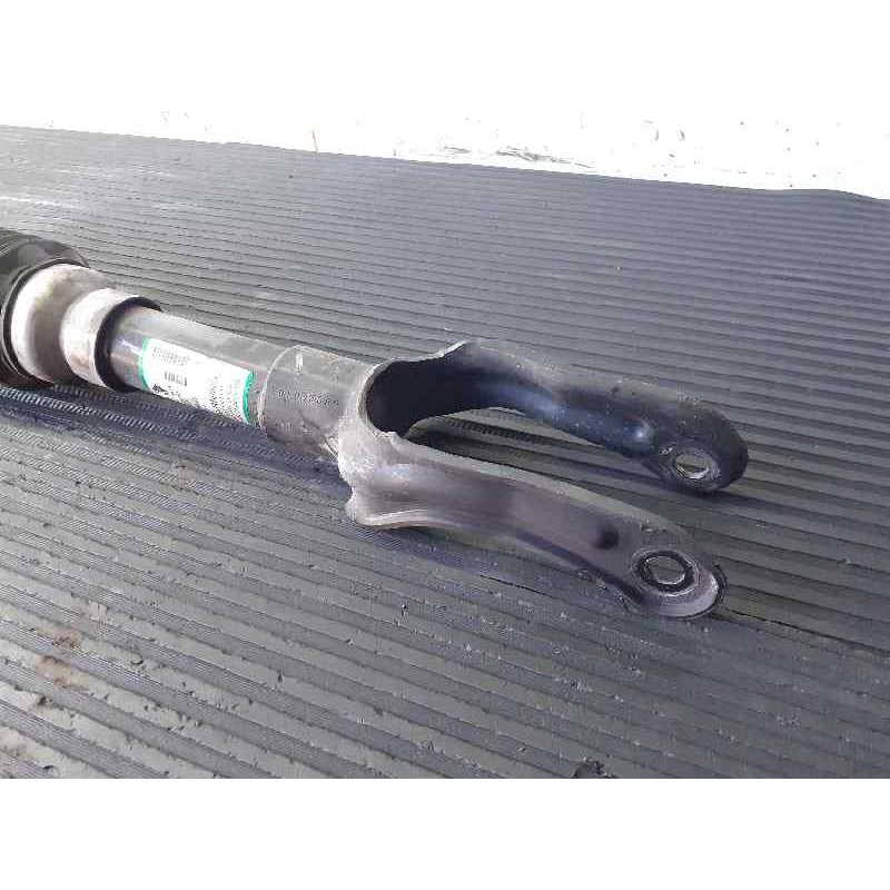 Recambio de amortiguador delantero izquierdo para jeep gr.cherokee (wk) 3.0 crd summit referencia OEM IAM 68231887AA 1A16488A P1