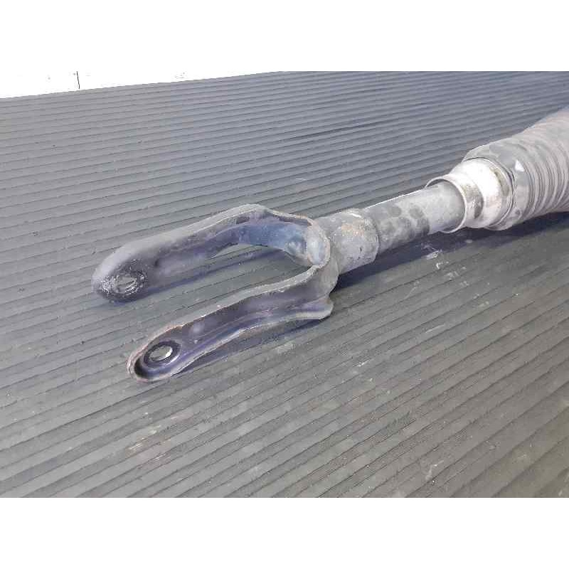 Recambio de amortiguador delantero izquierdo para jeep gr.cherokee (wk) 3.0 crd summit referencia OEM IAM 68231887AA 1A16488A P1