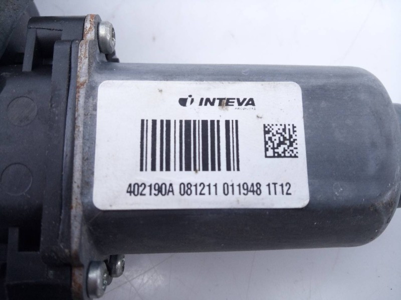 Recambio de elevalunas trasero derecho para nissan qashqai (j10) acenta referencia OEM IAM 402490A 081211011948 E2-A4-40-2
