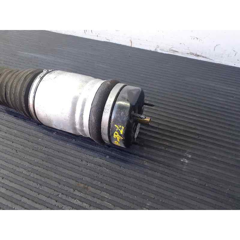 Recambio de amortiguador delantero izquierdo para jeep gr.cherokee (wk) 3.0 crd summit referencia OEM IAM 68231887AA 1A16488A P1