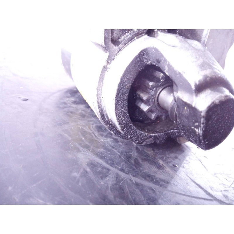 Recambio de motor arranque para citroën c4 berlina 1.6 16v referencia OEM IAM M000T32271ZE V75500178004 P3-A7-24-1