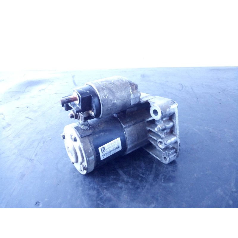 Recambio de motor arranque para citroën c4 berlina 1.6 16v referencia OEM IAM M000T32271ZE V75500178004 P3-A7-24-1