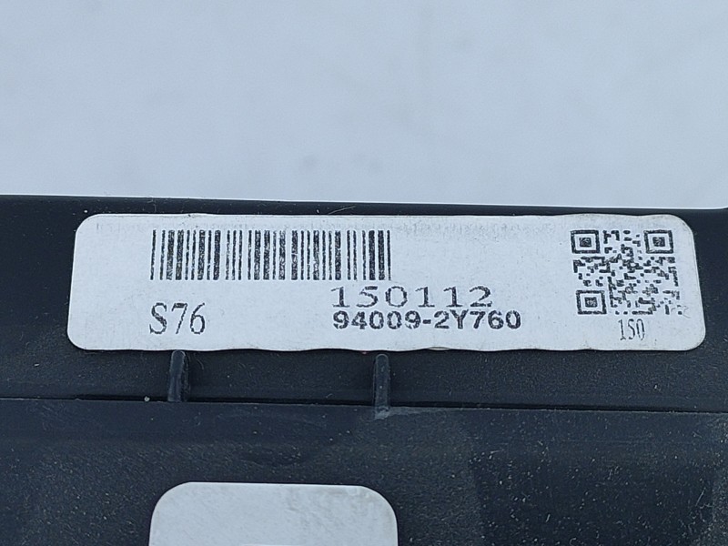 Recambio de cuadro instrumentos para hyundai ix35 style 2wd referencia OEM IAM 940092Y760  E3-A3-41-2
