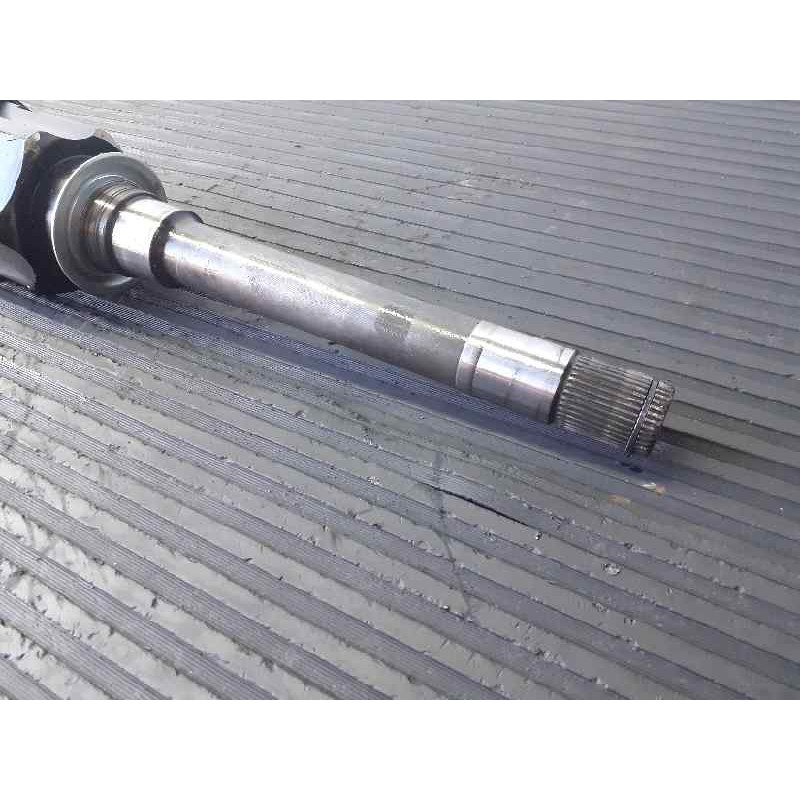 Recambio de transmision delantera derecha para jeep gr.cherokee (wk) 3.0 crd summit referencia OEM IAM F68193660AA TQ32075C0549 