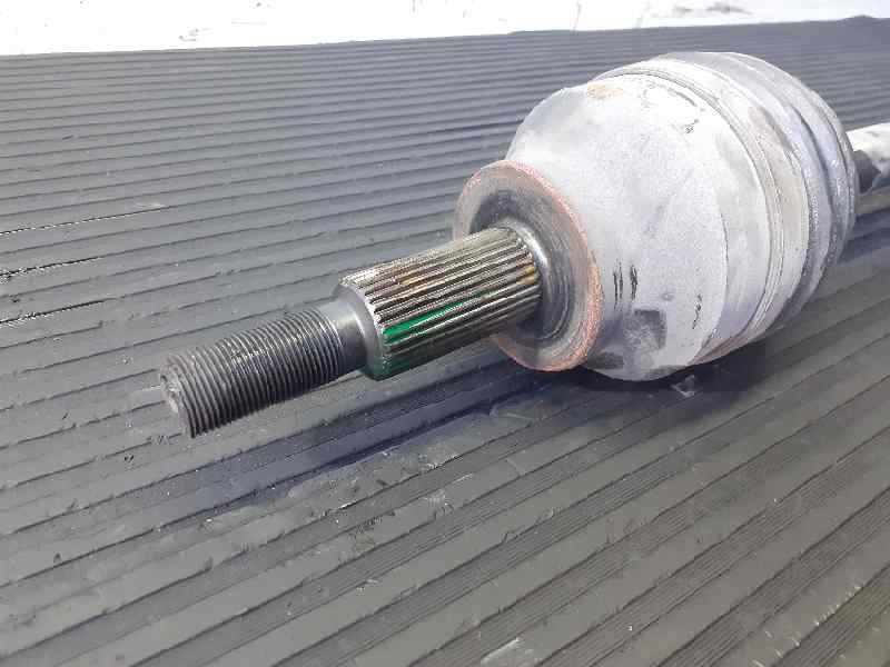 Recambio de transmision delantera derecha para jeep gr.cherokee (wk) 3.0 crd summit referencia OEM IAM F68193660AA TQ32075C0549 