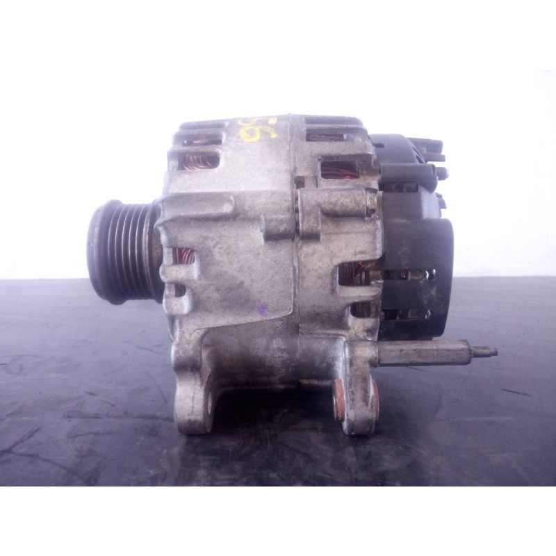 Recambio de alternador para volkswagen tiguan trendline plus referencia OEM IAM 03L903023A TG14C031 P3-A5-13-1