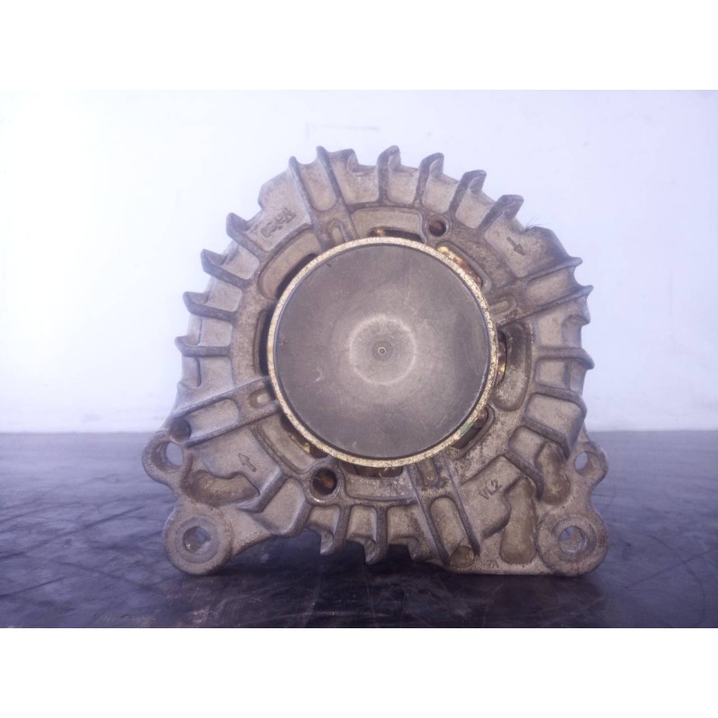 Recambio de alternador para volkswagen tiguan trendline plus referencia OEM IAM 03L903023A TG14C031 P3-A5-13-1