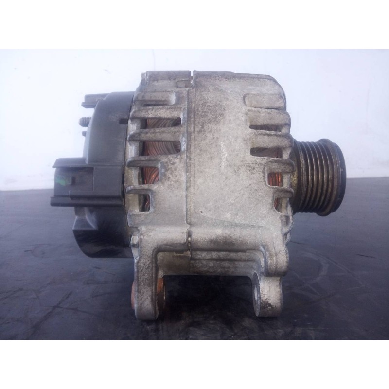 Recambio de alternador para volkswagen tiguan trendline plus referencia OEM IAM 03L903023A TG14C031 P3-A5-13-1