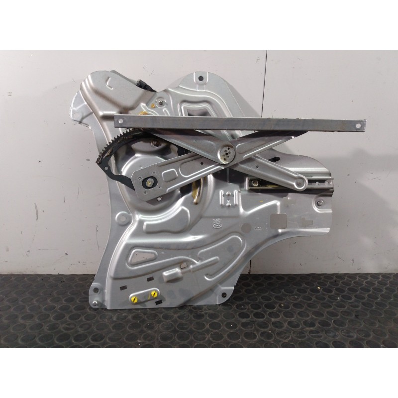 Recambio de elevalunas delantero derecho para hyundai ix35 style 2wd referencia OEM IAM 813202Y000  P2-B4-17