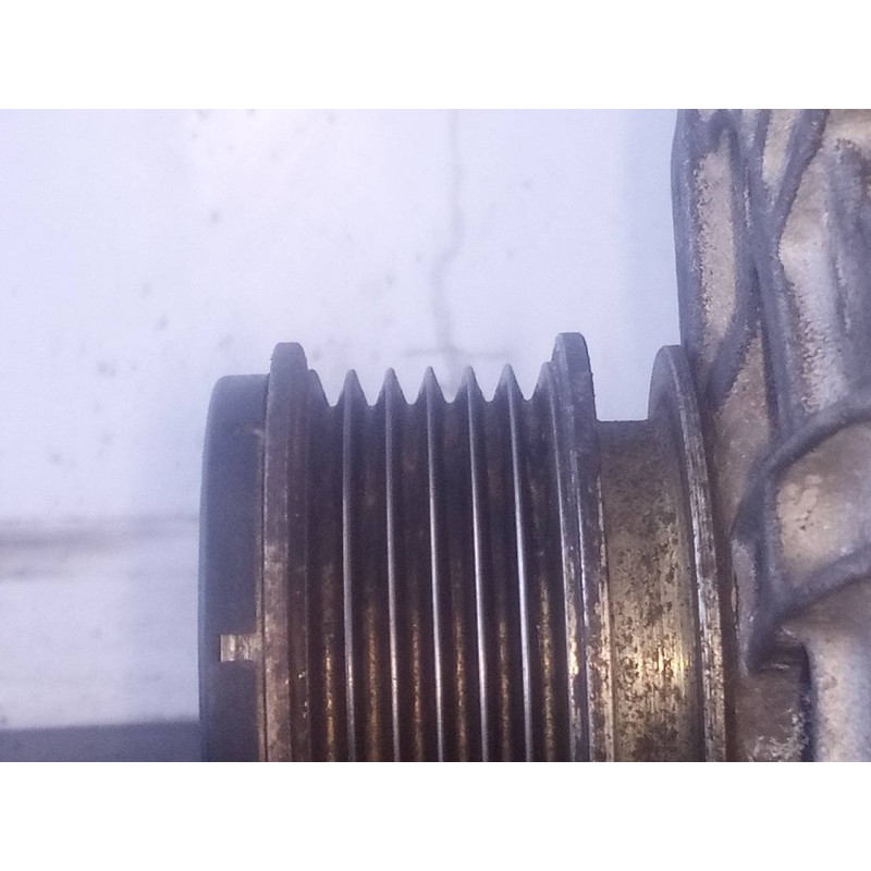 Recambio de alternador para volkswagen tiguan trendline plus referencia OEM IAM 03L903023A TG14C031 P3-A5-13-1