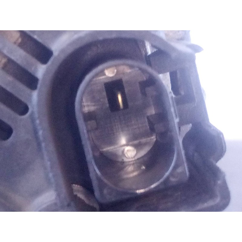 Recambio de alternador para volkswagen tiguan trendline plus referencia OEM IAM 03L903023A TG14C031 P3-A5-13-1