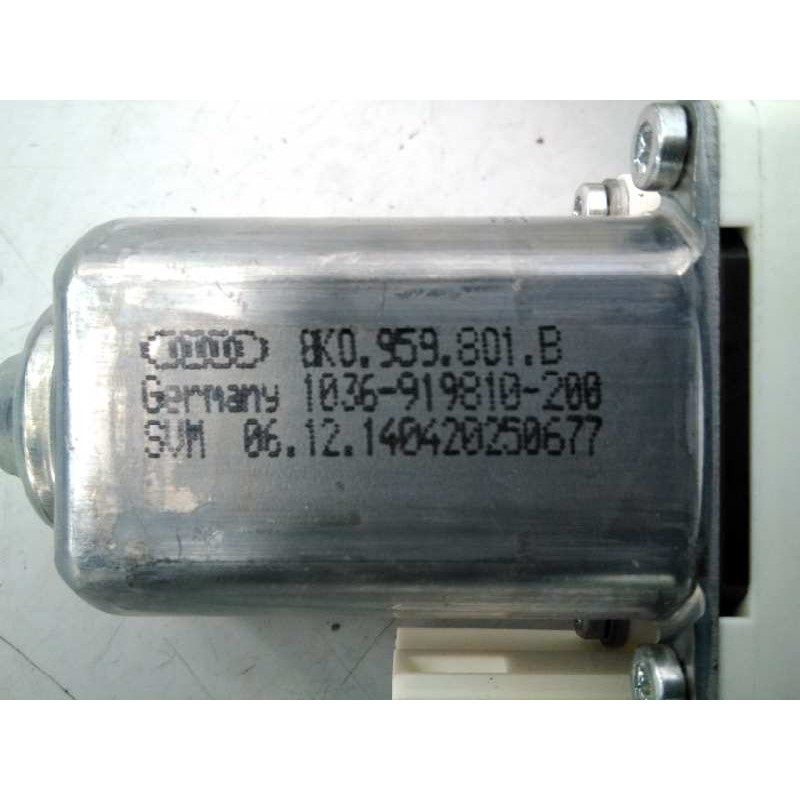 Recambio de elevalunas delantero izquierdo para audi q3 (8ug) sport referencia OEM IAM 8K0959801B 8U0837461 E1-B6-46-2