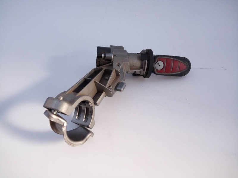 Recambio de antirrobo para alfa romeo mito (145) distinctive referencia OEM IAM   E2-B2-14-1