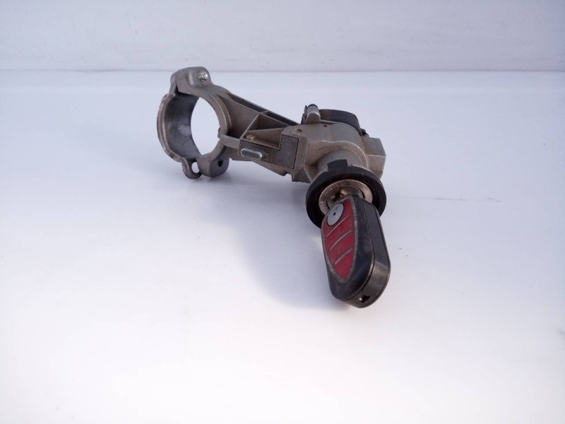 Recambio de antirrobo para alfa romeo mito (145) distinctive referencia OEM IAM   E2-B2-14-1