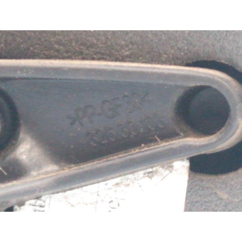 Recambio de retrovisor derecho manual para dacia sandero laureate referencia OEM IAM 32630103  E1-A1-15-1