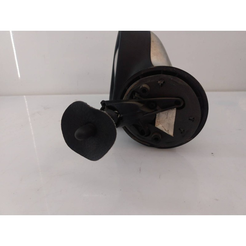 Recambio de retrovisor derecho manual para dacia sandero laureate referencia OEM IAM 32630103  E1-A1-15-1