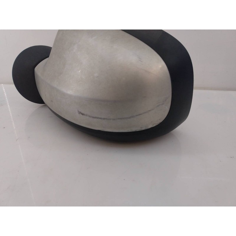 Recambio de retrovisor derecho manual para dacia sandero laureate referencia OEM IAM 32630103  E1-A1-15-1