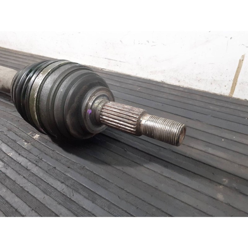 Recambio de transmision delantera izquierda para dacia sandero laureate referencia OEM IAM 8200499304  P1-A6-17