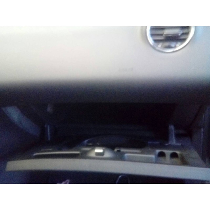 Recambio de guantera para peugeot 308 confort referencia OEM IAM   