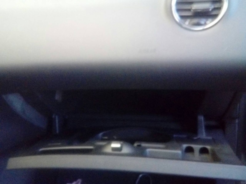 Recambio de guantera para peugeot 308 confort referencia OEM IAM   