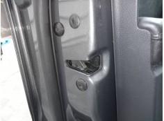 CERRADURA PUERTA DELANTERA IZQUIERDA 